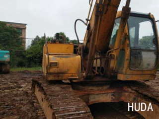 Hyundai R200-5D Excavator - 6