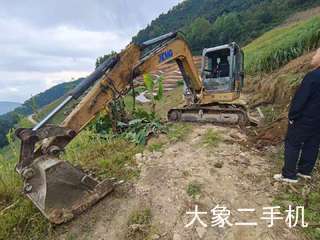 XCMG XE60D Excavator - 2