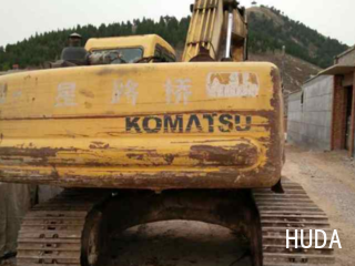 Komatsu PC200-6 Excavator - 2